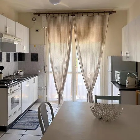 Guesthost - Rossini Mare With Parking Apartment Lido Adriano